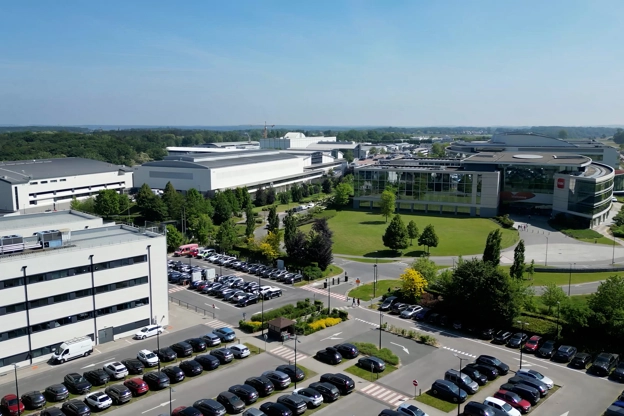 Vue aérienne d'une partie du site de GSK à Wavre
